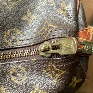 Louis Vuitton duffle bag authentic